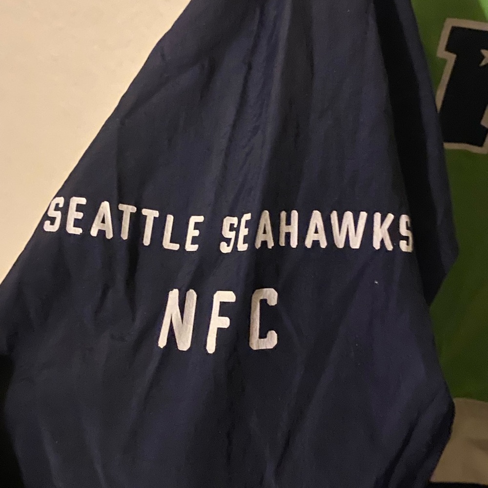 Seahawks Jacket - Picture 4 of 6